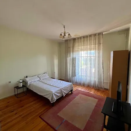 Apartment Maria Luisa *